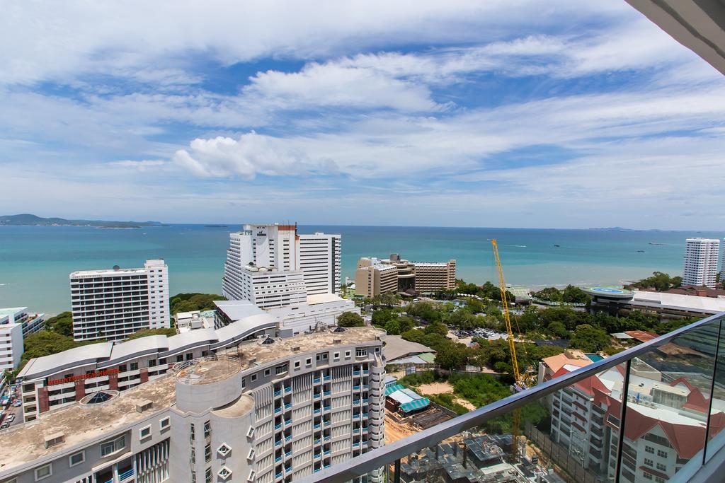 The Cliff Residence Condo Pattaya Værelse billede